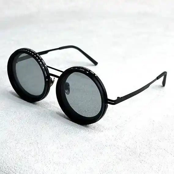 OptiShade™ – Lunettes de soleil à teinte réglable