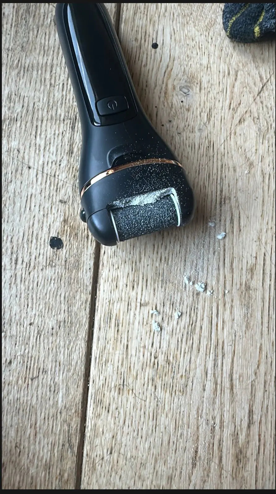 lime électronique qui rend vos pieds doux comme ceux d’un bébé !