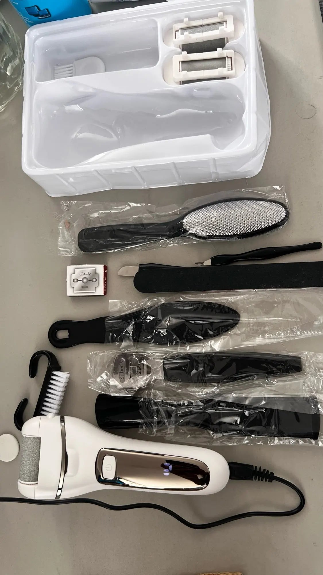 lime électronique qui rend vos pieds doux comme ceux d’un bébé !