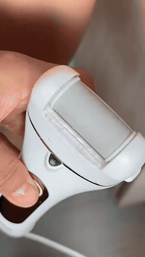 lime électronique qui rend vos pieds doux comme ceux d’un bébé !