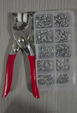 PINCE À ŒILLETS AVEC KIT D’ŒILLETS MÉTALLIQUES