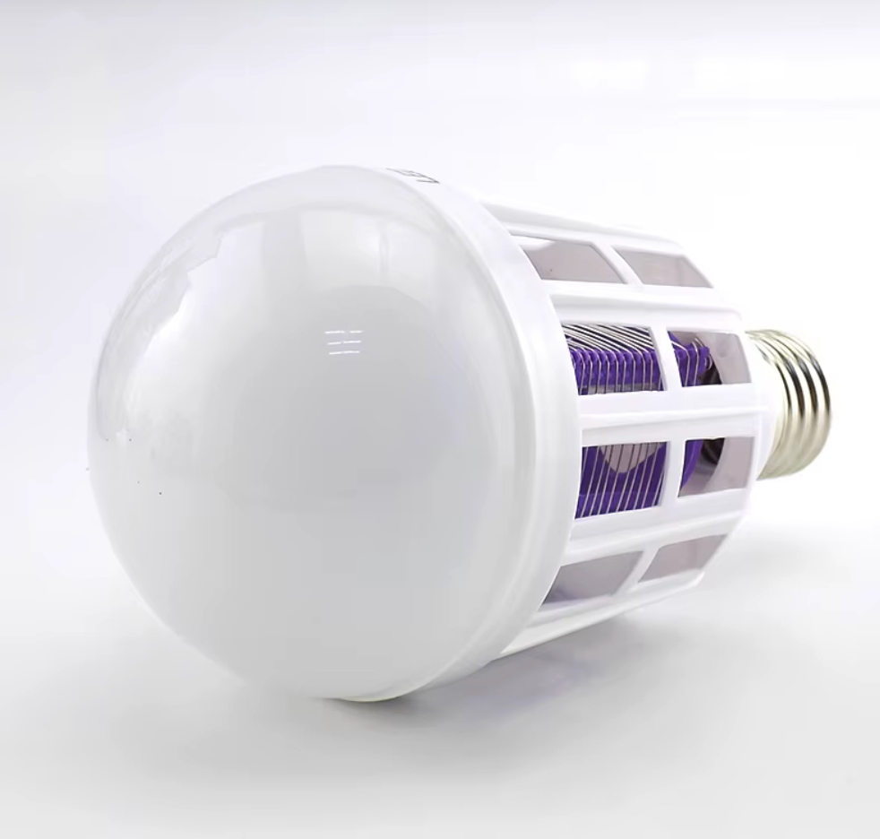 💡 Lampe LED Anti-Moustiques 2-en-1 🦟 – Éclaire & Protège pour des Soirées Tranquilles à l’Intérieur comme à l’Extérieur ✨
