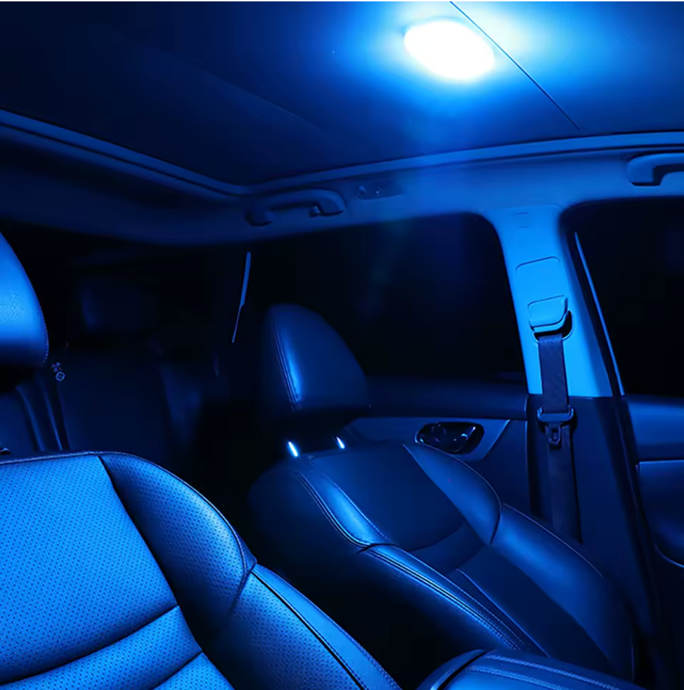 🚗 Lampe Intérieure Magnétique Portable pour Voiture 💡 Éclairage Polyvalent, Rechargeable & Facile à Fixer ✨