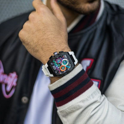 L'Intrepid Sport - La splendeur nocturne de l'Aurora