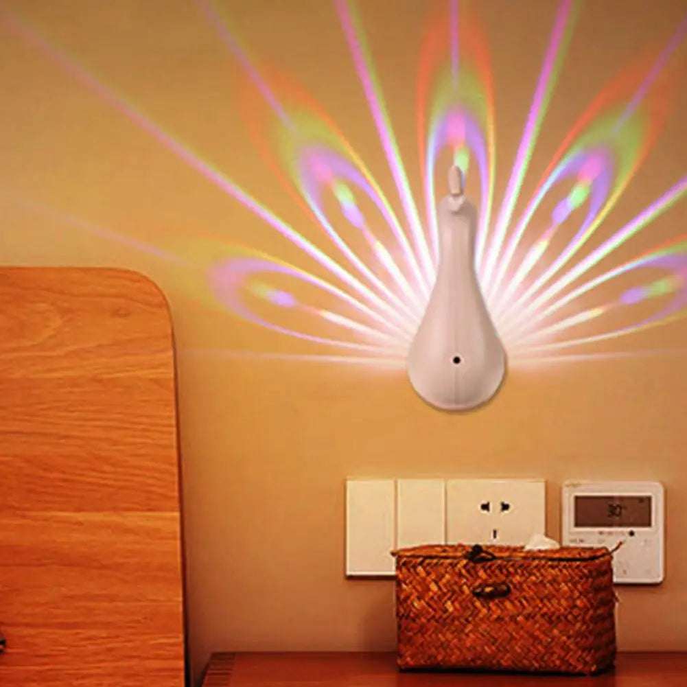 PeacockGlow – Lampe LED Paon Lumineuse et Envoûtante