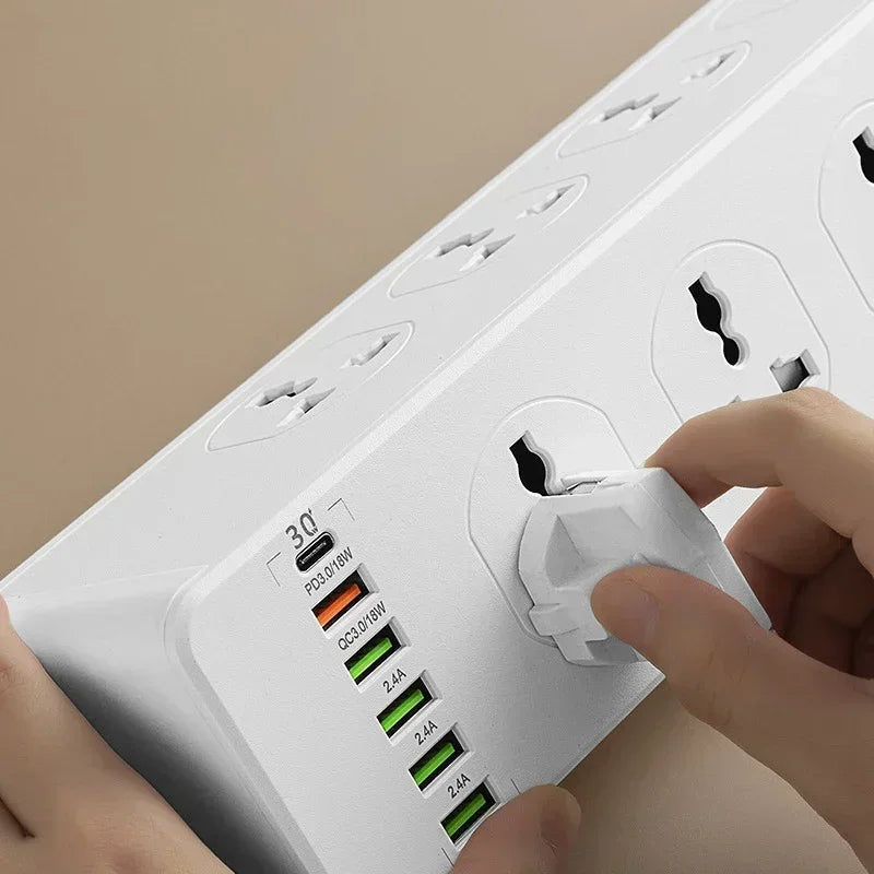🔌 Multiprise Parasurtenseur Intelligente – 10 Prises, 5 Ports USB & 1 Type-C – Puissance 32W